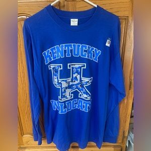 Kentucky Wildcats new without tags long sleeve T-shirt size medium